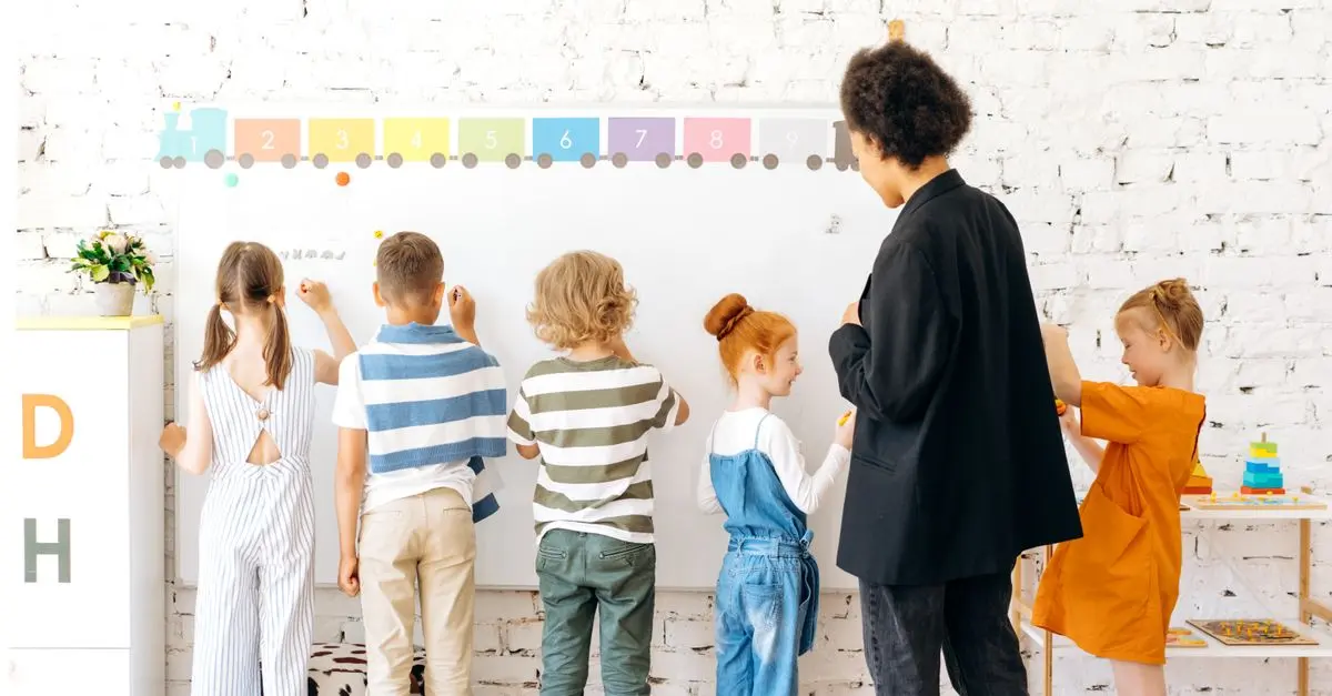 Les 10 Jeux de Rôle pour Apprendre une Langue aux Enfants